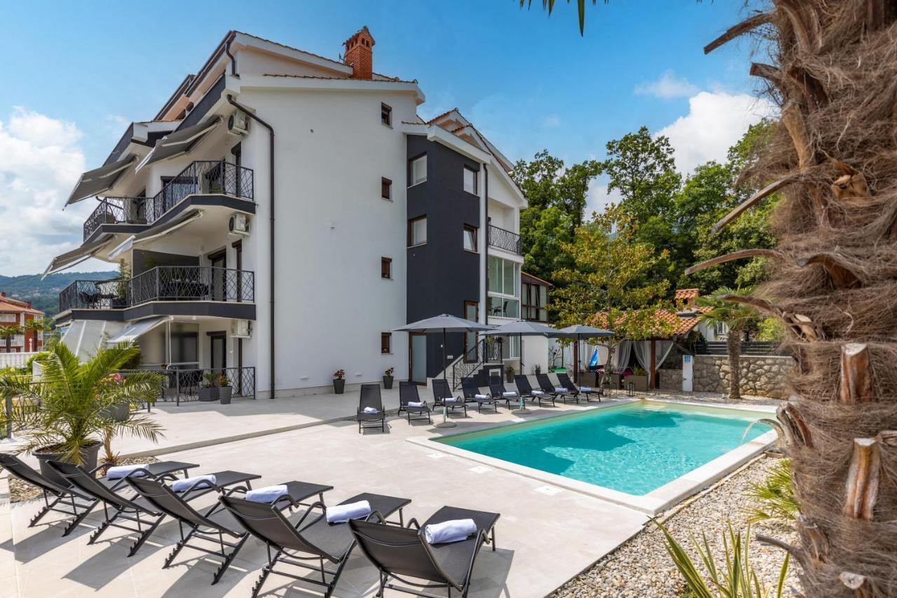 Villa Adriatic, Apartment Chiara With Sea View And Heated Swimming Pool, Free Private Parking, Ičići Buitenkant foto